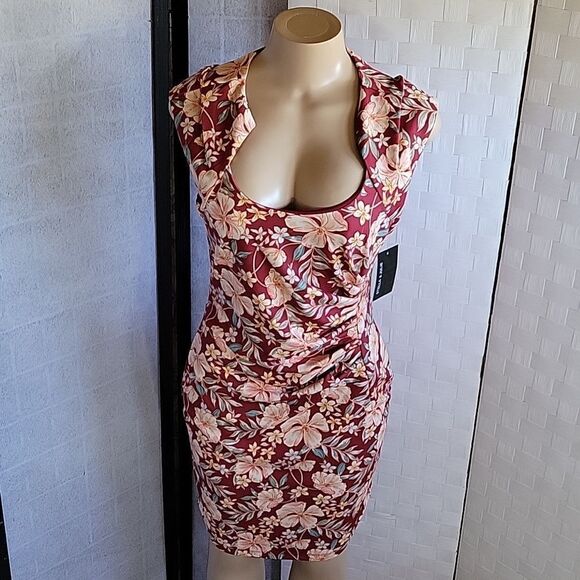 BRAND NEW STELLA & JULIE FLORAL PRINT DESIGN MULTI-COLOR SLEEVELESS SHEATH DRESS - Picture 10 of 10